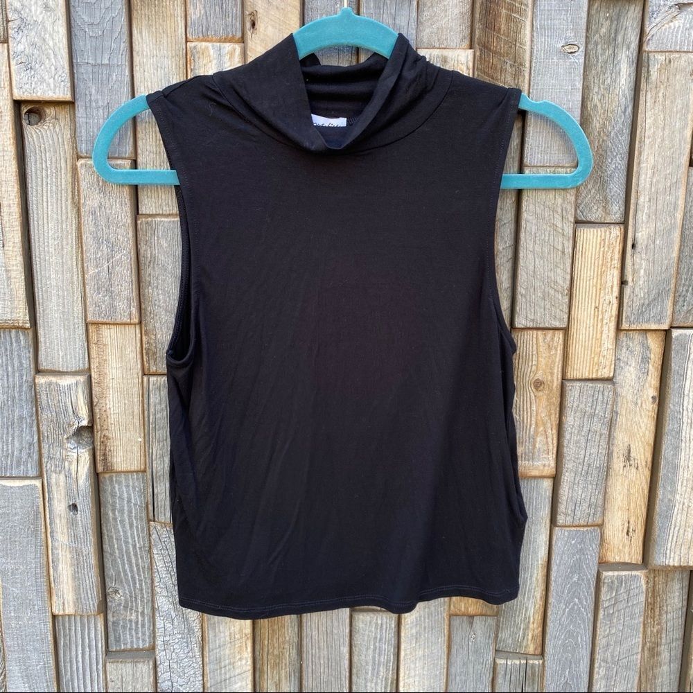 Love Fire Top Shirt Black Crop Mock Turtle Small
